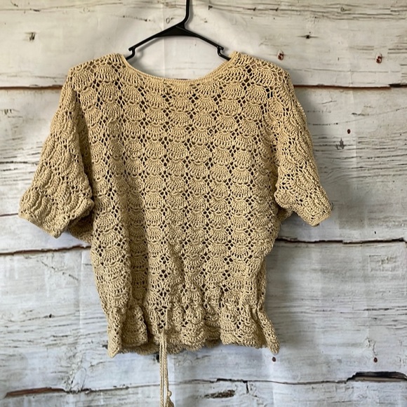 JM Pink Dresses & Skirts - J.M Pink Hand Crochet Vintage Top and Skirt Beige Size Large